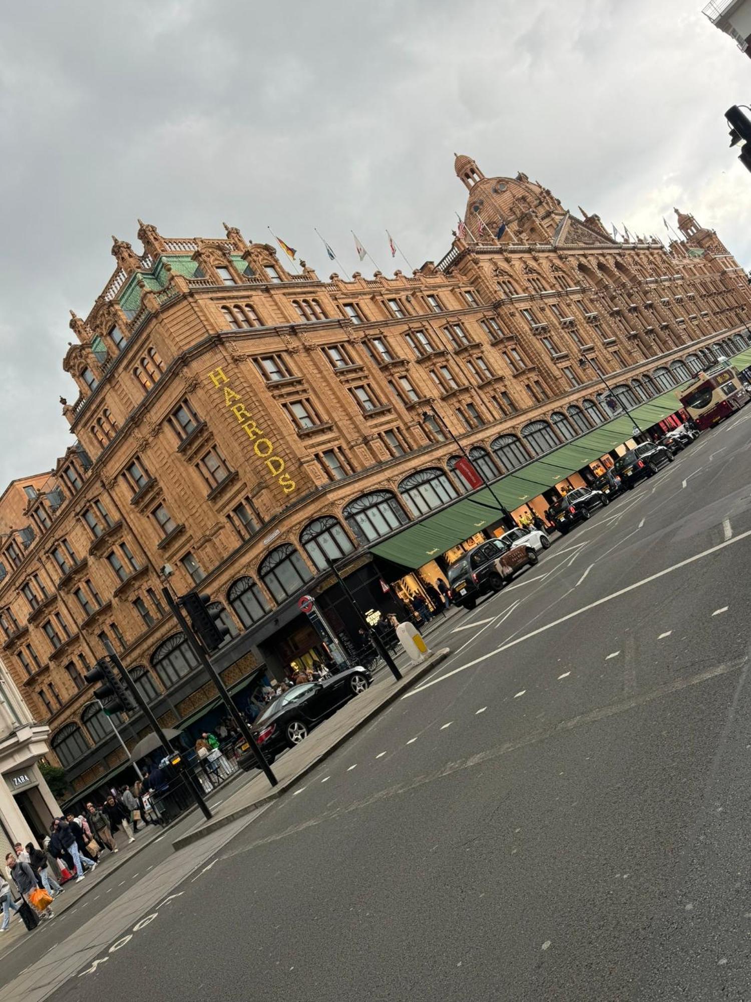 Chelsea South Kensington 10 Mints To Harrods *